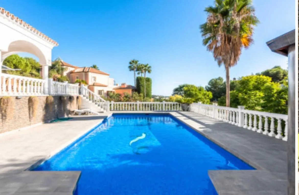 Villa Paraiso Alto Estepona